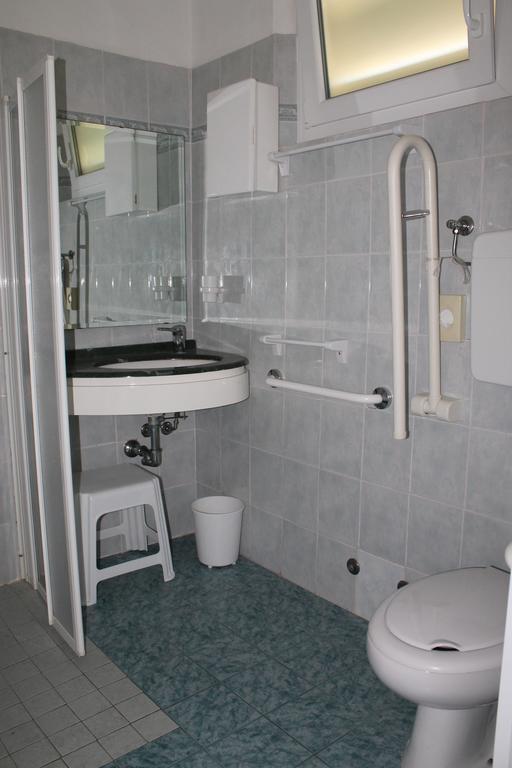 Hotel Costanza Cesenatico Ngoại thất bức ảnh