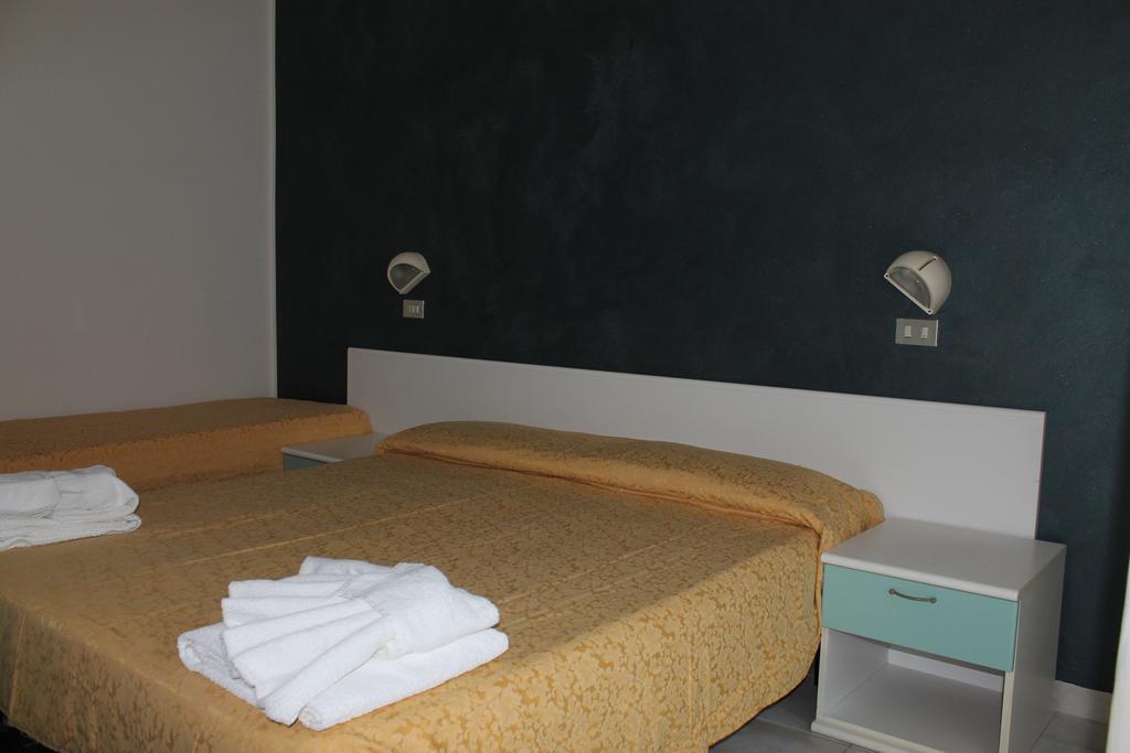 Hotel Costanza Cesenatico Ngoại thất bức ảnh